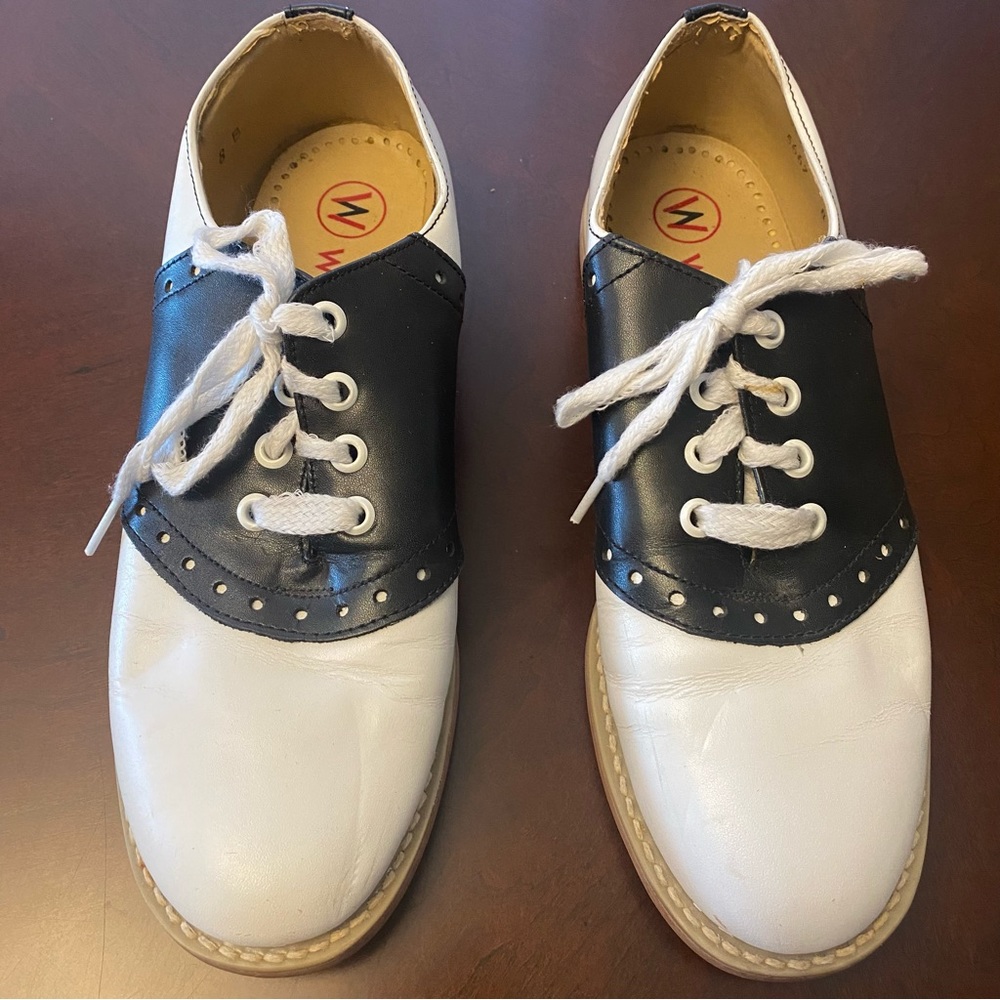 Willits Black & White Saddle Shoes
